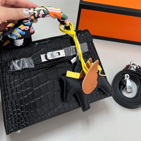 Hermes Kelly22
