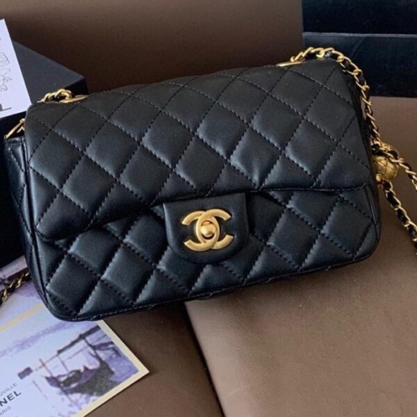 Chanel Cf