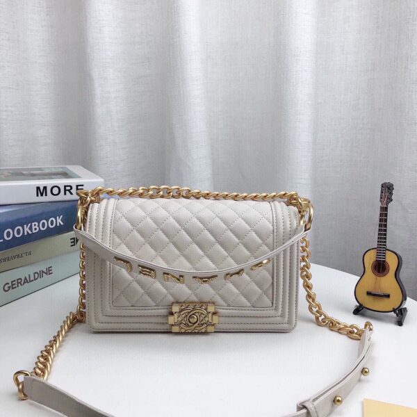 Chanel Leboy